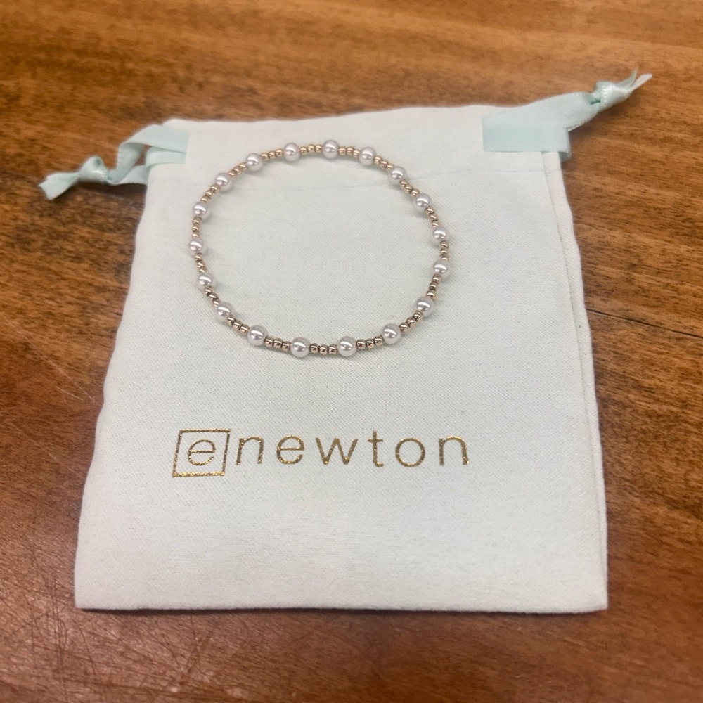 Enewton Pearl Bracelet (regular size)
